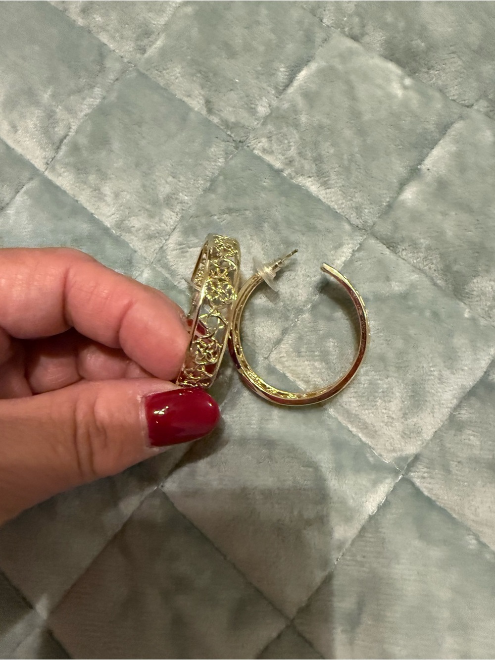 Kendra Scott Gold Filigree Hoop Earrings with Red Accent